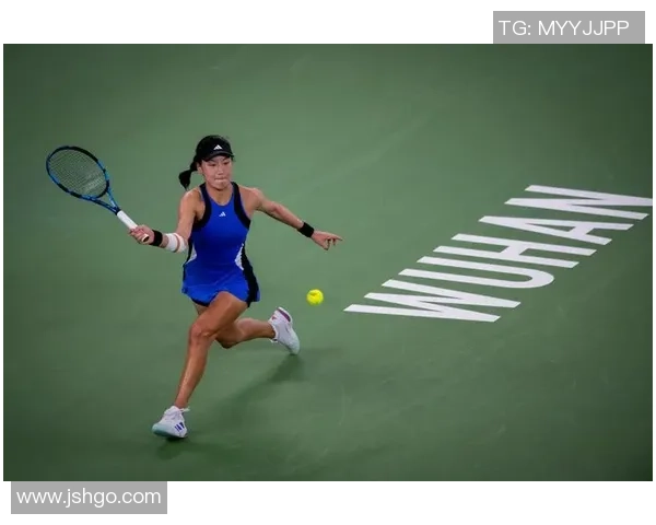 武汉网球队耐力训练揭秘:提升竞技水平的关键因素与挑战 武汉网球队耐力训练揭秘:提升竞技水平的关键因素与挑战