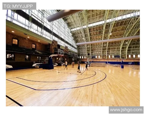 篮球新手必看心理素质提升策略助你快速融入球场氛围 篮球新手必看心理素质提升策略助你快速融入球场氛围