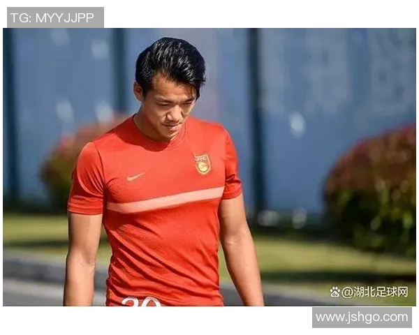 足球明星亲临中国畅谈职业生涯与未来发展精彩访谈视频分享