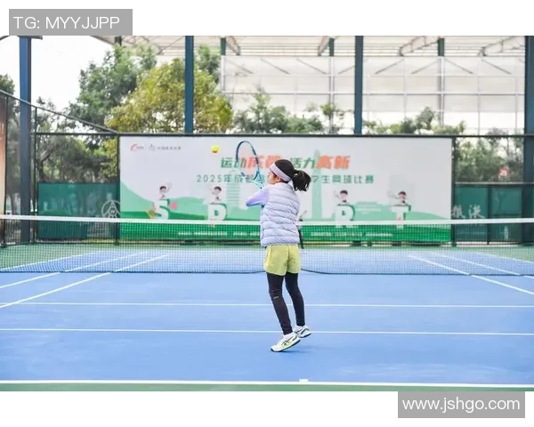 专业解读：成都网球队的边路渗透打法